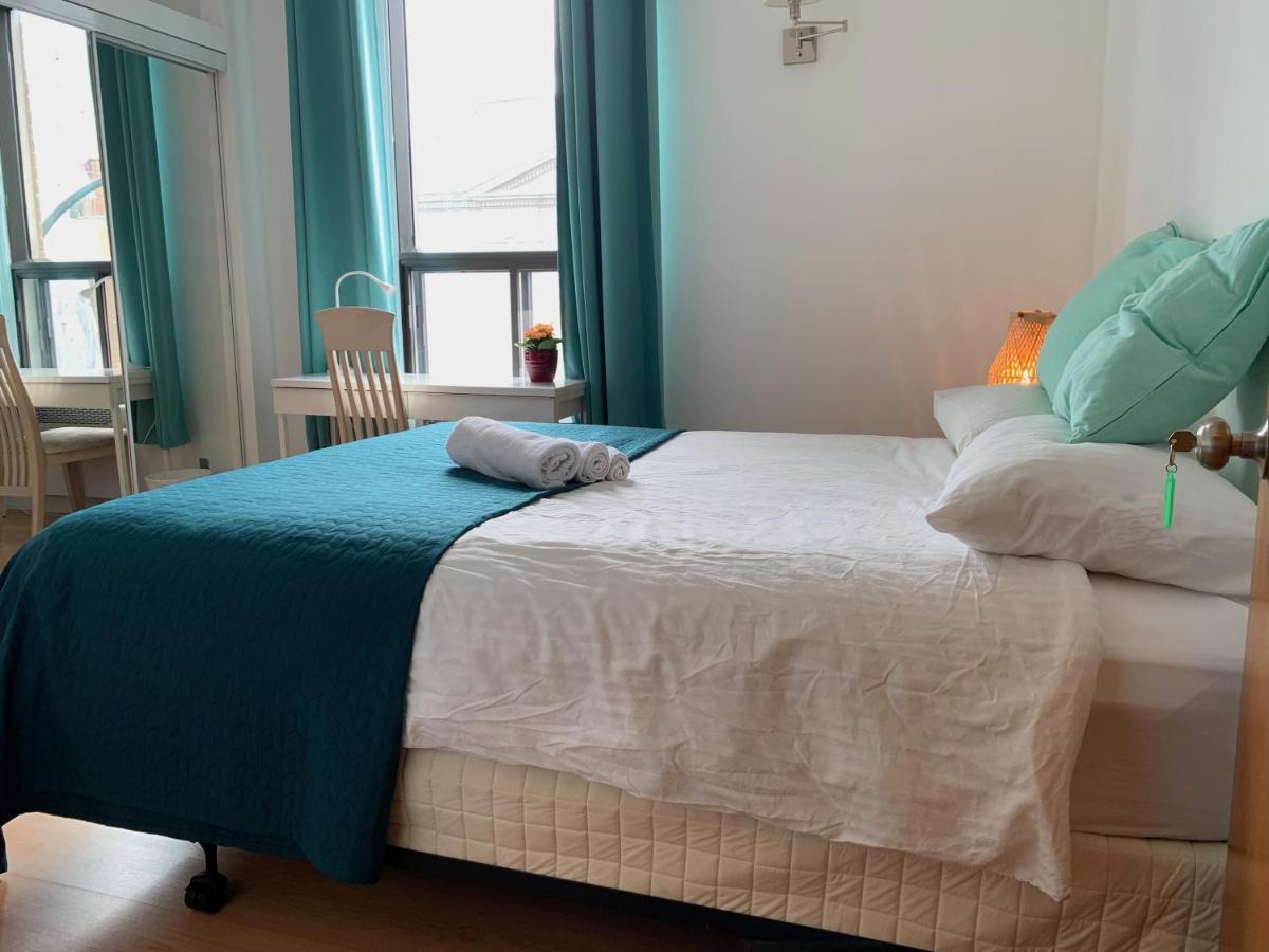 מונטריאול Chambres El Mediterraneo Rooms מראה חיצוני תמונה