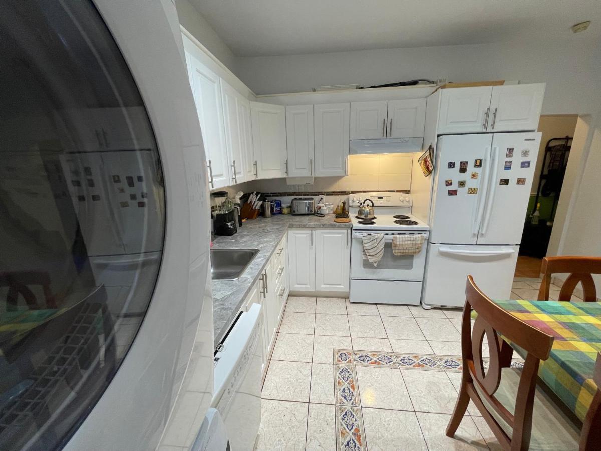 מונטריאול Chambres El Mediterraneo Rooms מראה חיצוני תמונה